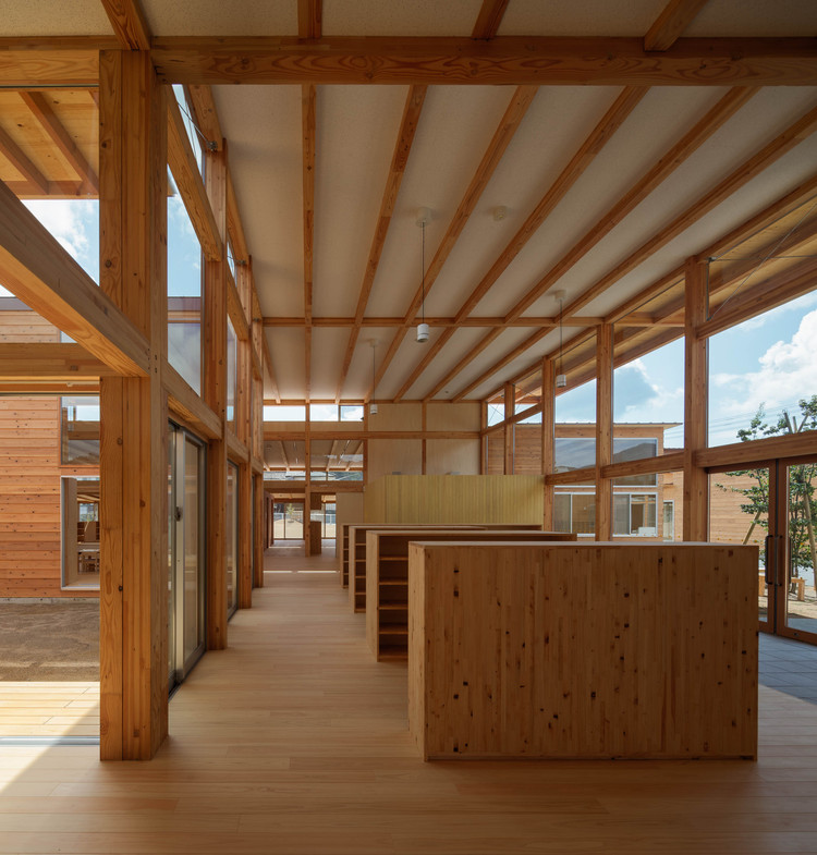 Honai Children’s Center / UmbreArchitects - Beam