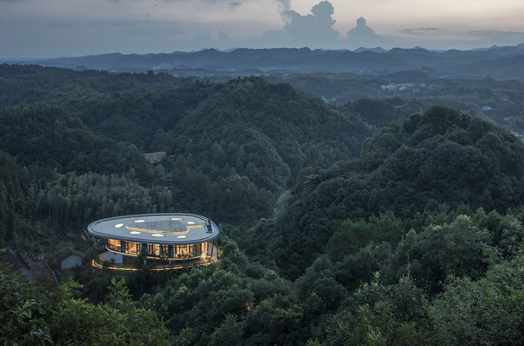 Pingjiang Homey Wild Luxury Hotel / Duoxiangjie Architectural Design - More Images