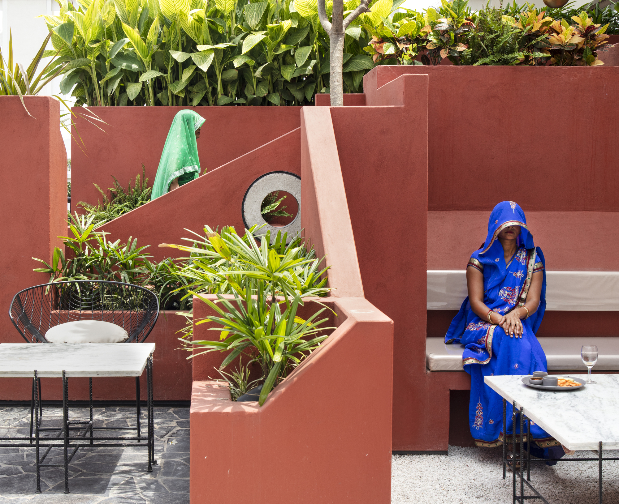 Galería de The Village Café / Portal 92 - 2