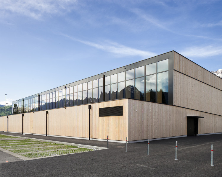 Centro deportivo Sargans / Ruprecht Architekten + HILDEBRAND - Imagen 9 de 27