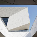 Hangzhou Yuhang Opera / Henning Larsen -  Opera House