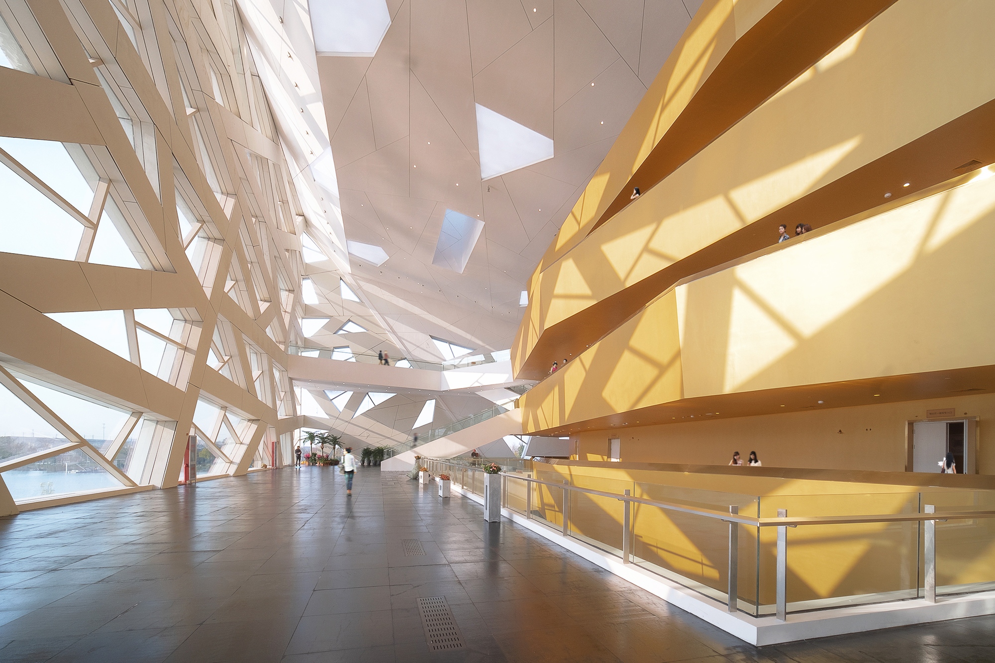 画廊 杭州余杭大剧院 / Henning Larsen - 3