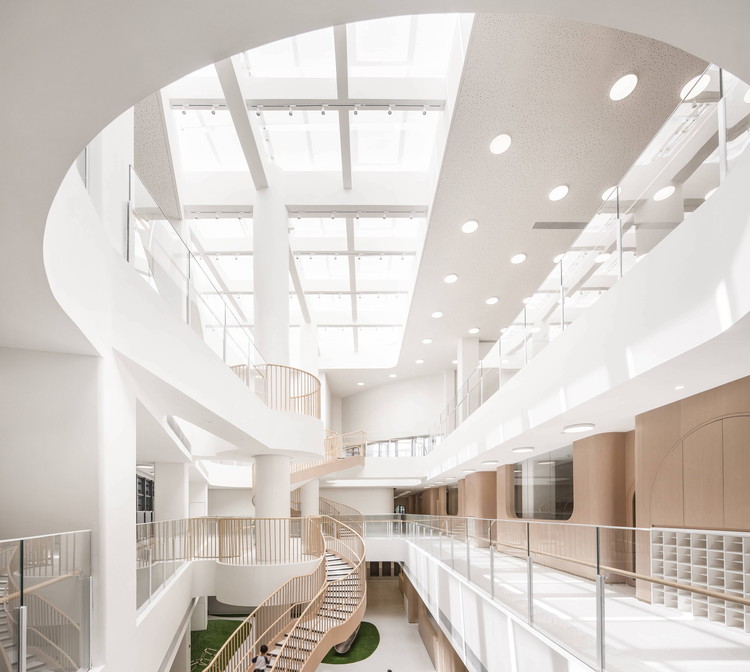 Montessori Kindergarten in Xiamen / L&M Design - More Images