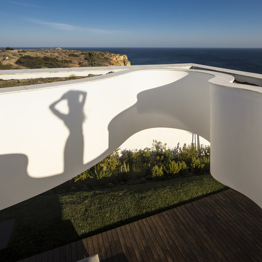 Casa M Lux Mare / Mário Martins Atelier - Imagen 10 de 38