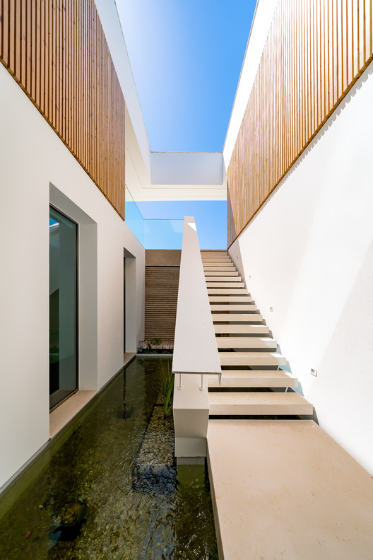Casa M Lux Mare / Mário Martins Atelier - Imagen 4 de 38