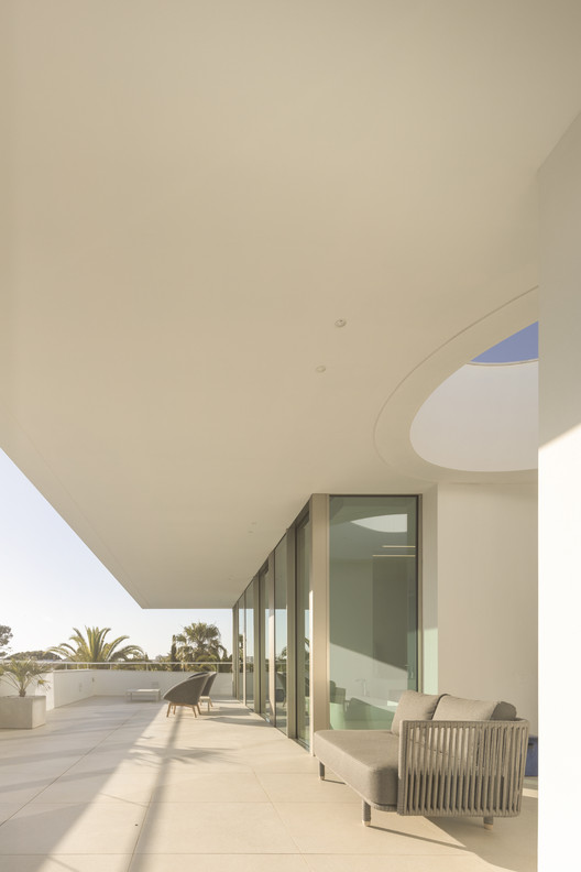 Casa L Lux Mare / Mário Martins Atelier - Imagem 13 de 24