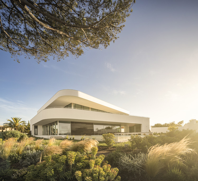Casa L Lux Mare / Mário Martins Atelier - Más Imágenes