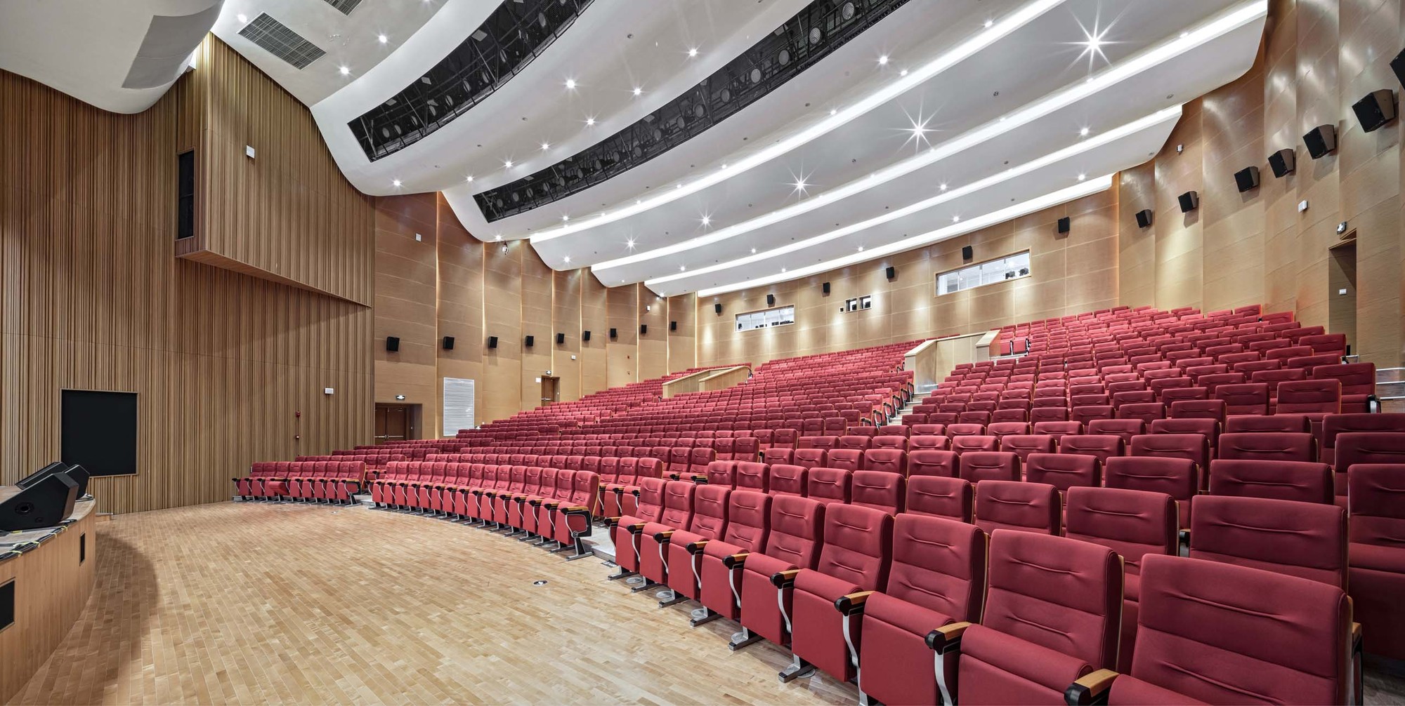 Gallery of International Exchange Center / TJAD 15