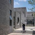 Scientific Research Innovation Zone of Shandong Youth Political College / SAU+ ShanDong Jianzhu University - Image 5 of 36