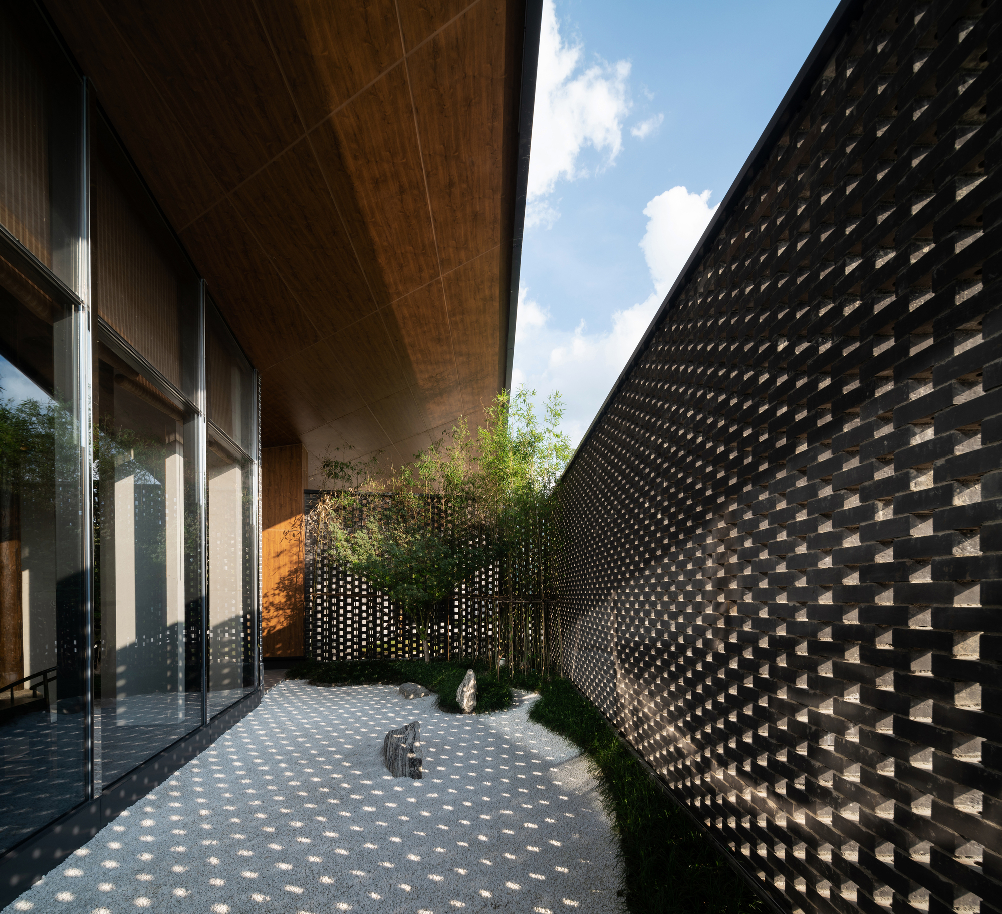 画廊 九华山莲花小镇 · 正清和雅禅院 / 上海日清建筑设计 - 26