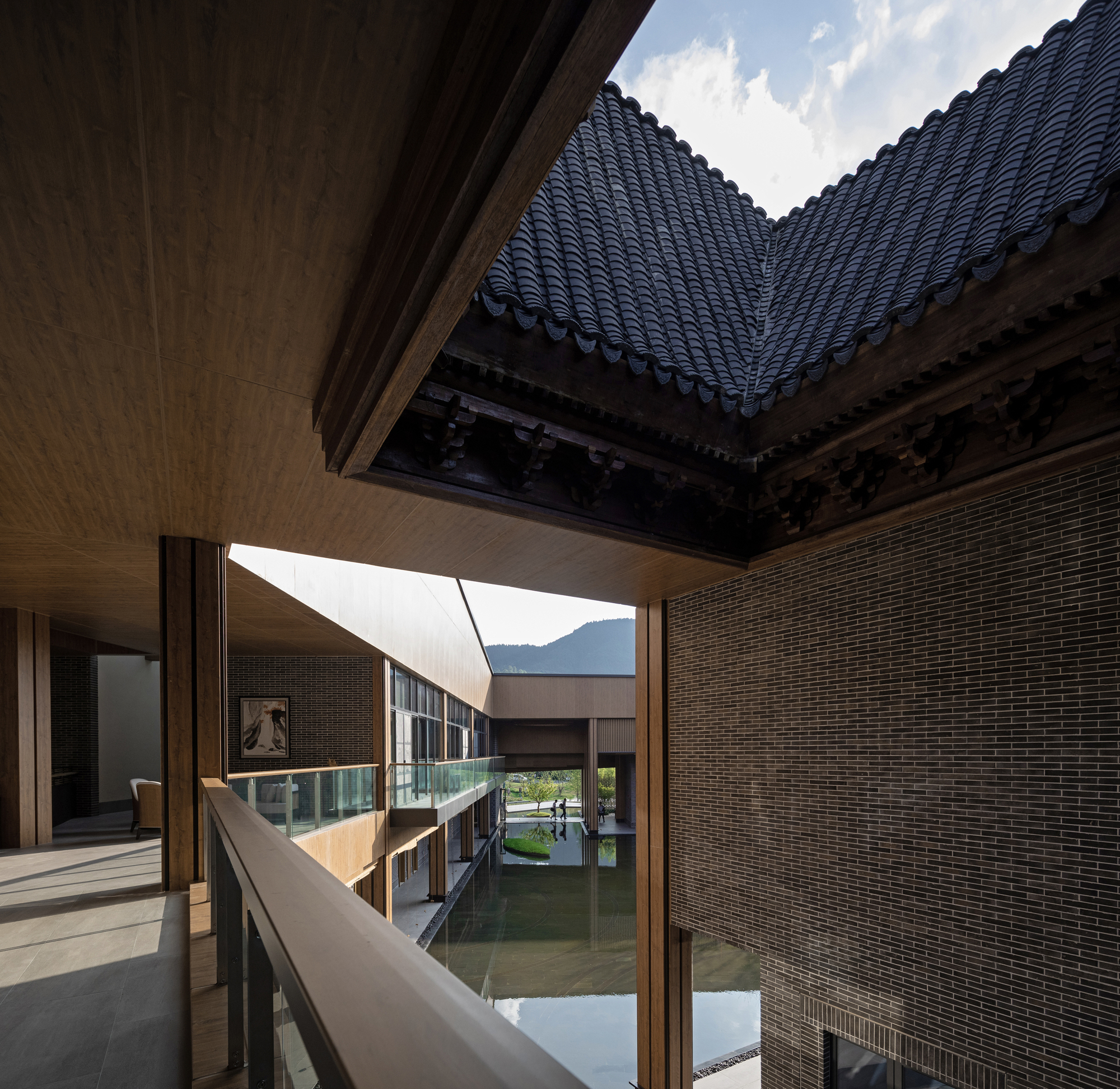 画廊 九华山莲花小镇 · 正清和雅禅院 / 上海日清建筑设计 - 15