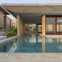 Casa Lyons Garden / CAAM Arquitectos - Imagem 2 de 19