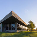 Obring Offices / Estudio Pablo Gagliardo - Office Buildings