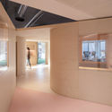 ConsenSys Offices / Neiheiser Argyros - Interior Photography, Kitchen, Windows