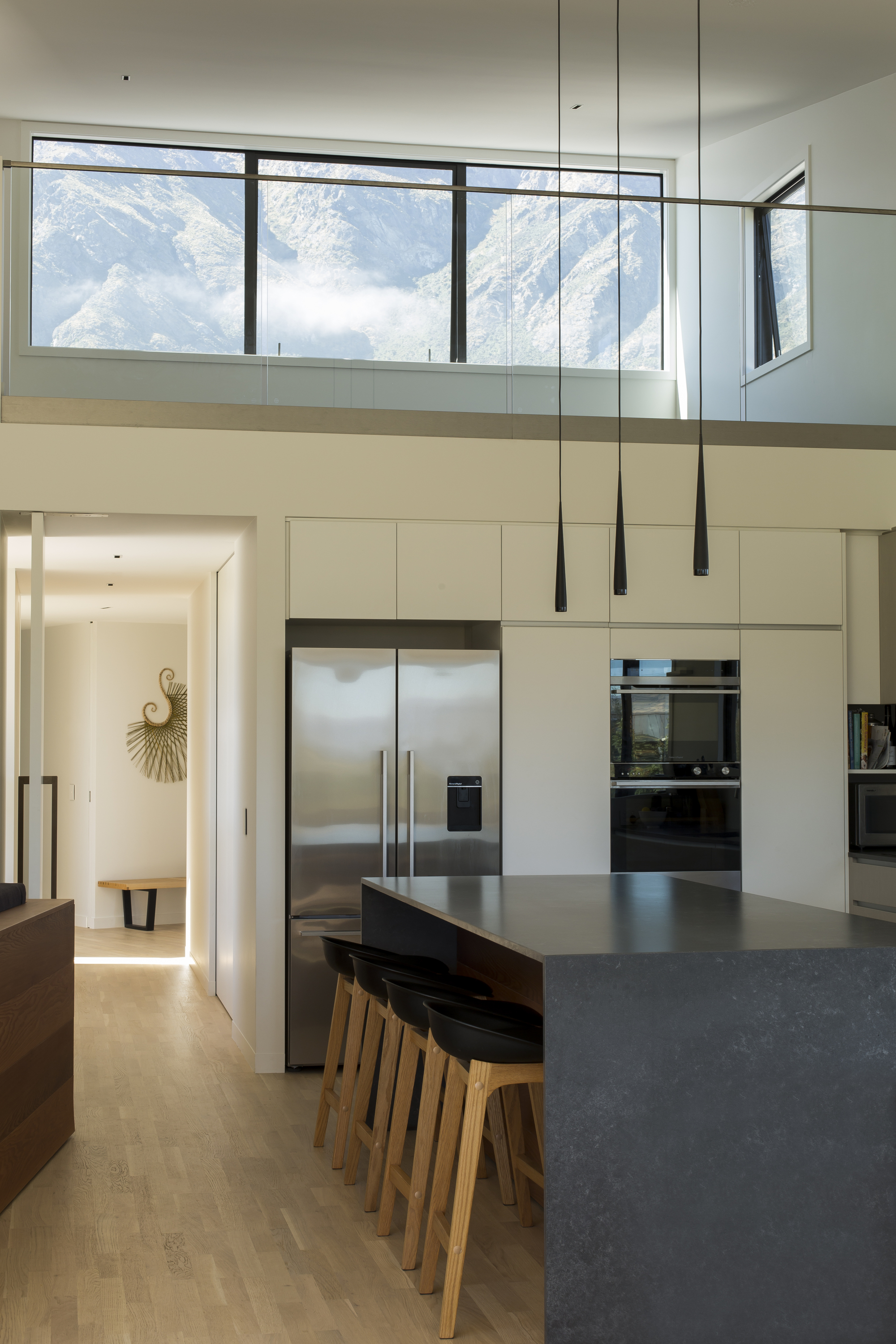 Discover The Beauty Of Sustainable Living: Cobbauge House By Hudson Architects - 5bjcrzd