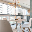 Apartamento Paim 189 / Cuna Arquitectura - Edifício De Apartamentos, Cozinha, Mesa, Cadeira, Iluminação