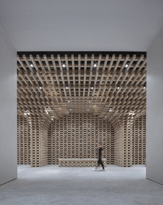GreenMonster Lab / BANDe Architects GreenMonster Lab / BANDe Architects - Image 3 of 37