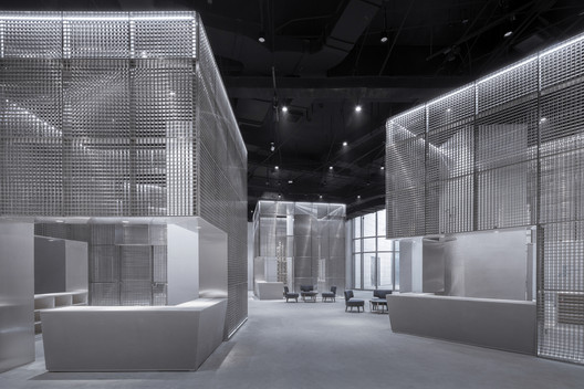 GreenMonster Lab / BANDe Architects GreenMonster Lab / BANDe Architects - Image 18 of 37