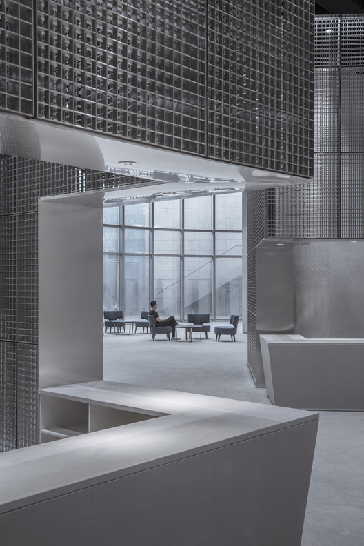 GreenMonster Lab / BANDe Architects GreenMonster Lab / BANDe Architects - Image 23 of 37