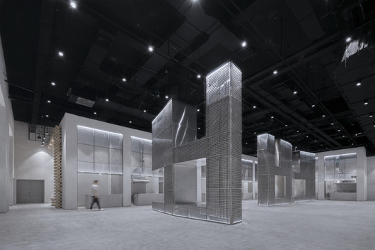 GreenMonster Lab / BANDe Architects GreenMonster Lab / BANDe Architects - Image 27 of 37