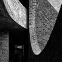 Louis Kahn Indian Institute of Management Ahmedabad. Imagem © Cemal Emden