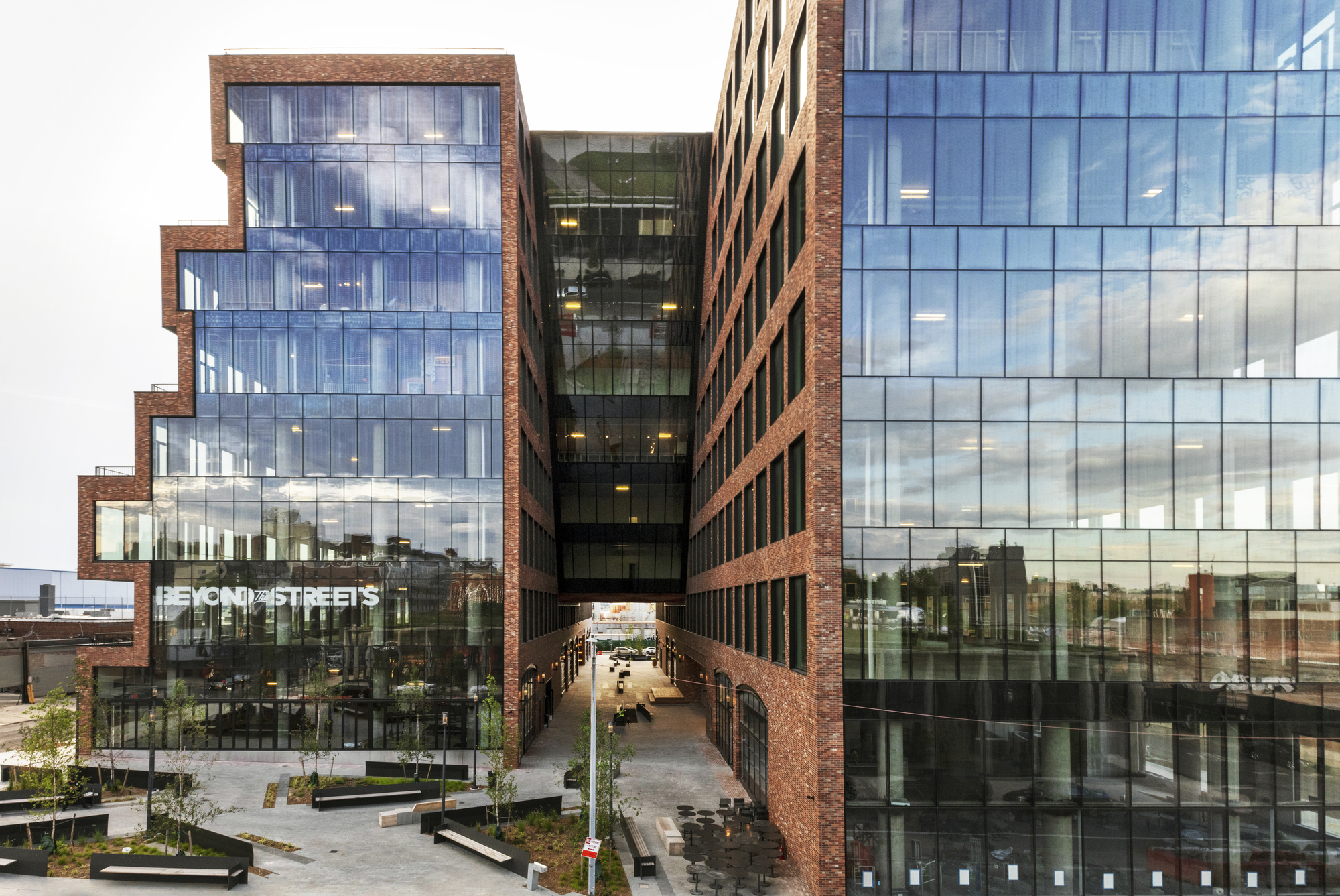 Gallery of 25 Kent Building / Gensler + HWKN 6