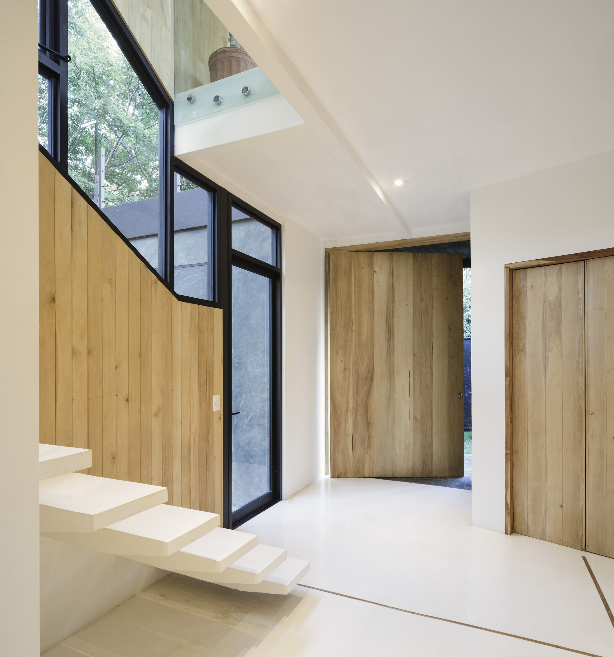 Galería de Casa negra / LSD Architects - 16