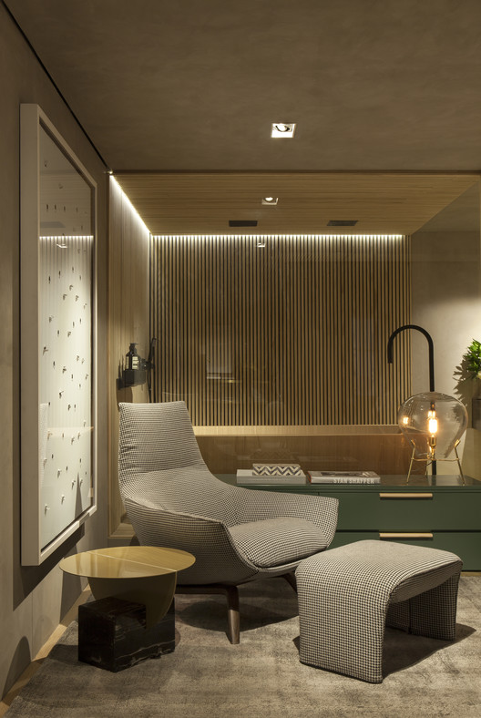Designer's Loft / Triplex Arquitetura - Image 4 of 26