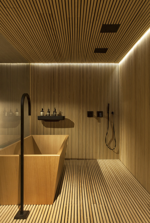 Designer's Loft / Triplex Arquitetura - Image 2 of 26