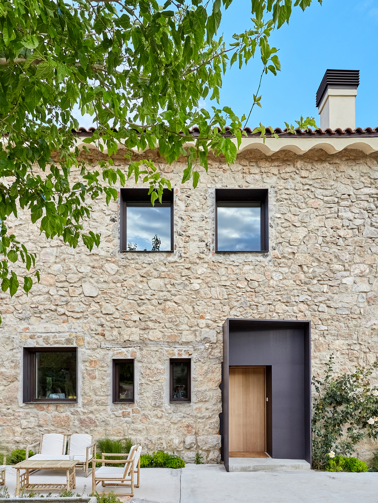Gallery of Grande House / Lado Blanco Arquitecturas 2