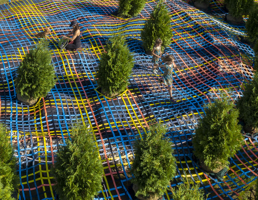 Into the Hedge Temporary Landmark / SO-IL Into the Hedge Temporary Landmark / SO-IL - Image 5 of 7