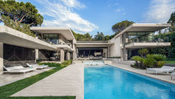 Le Pine House / SAOTA