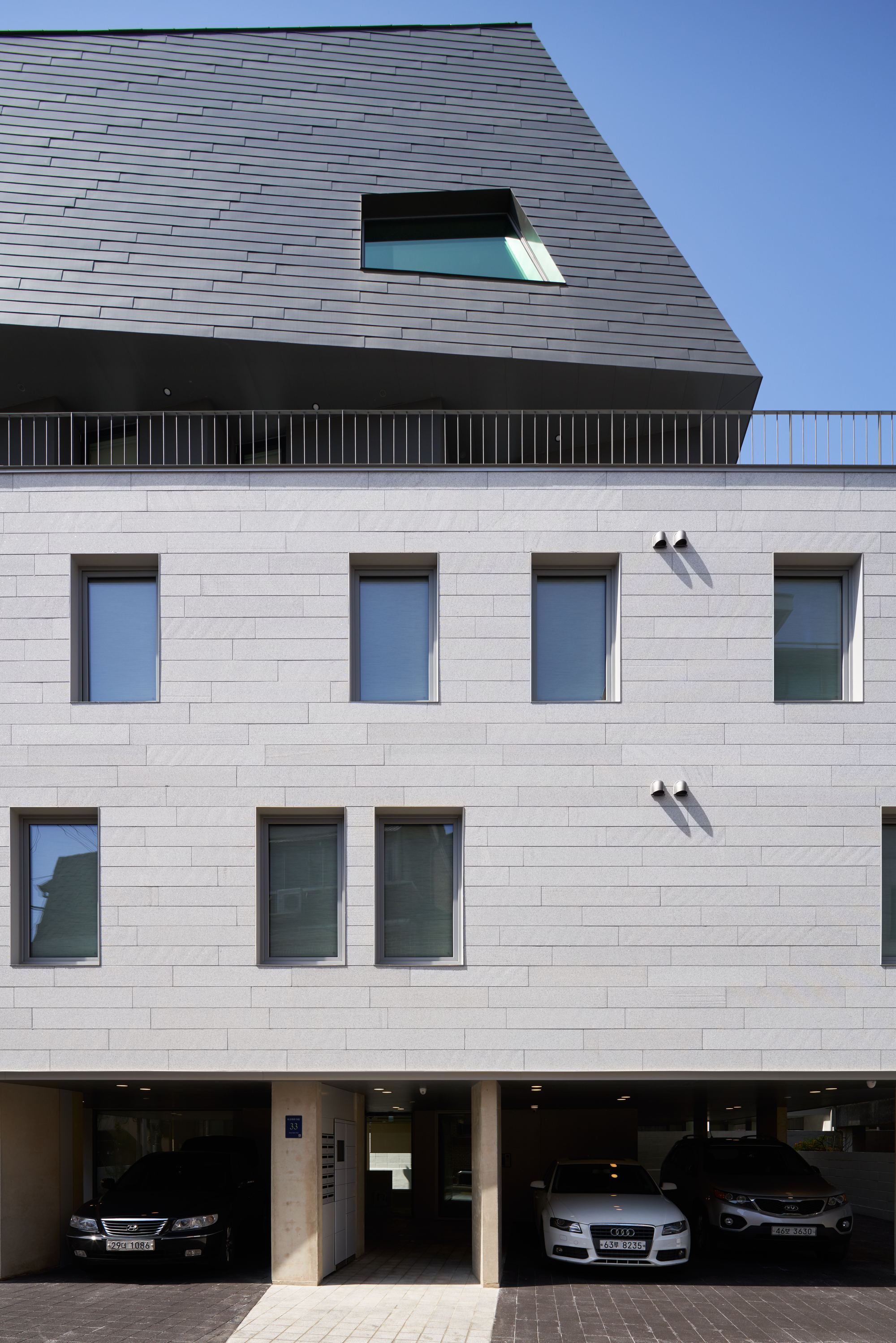 Gallery of Quad House / KIMNAM Architects 5