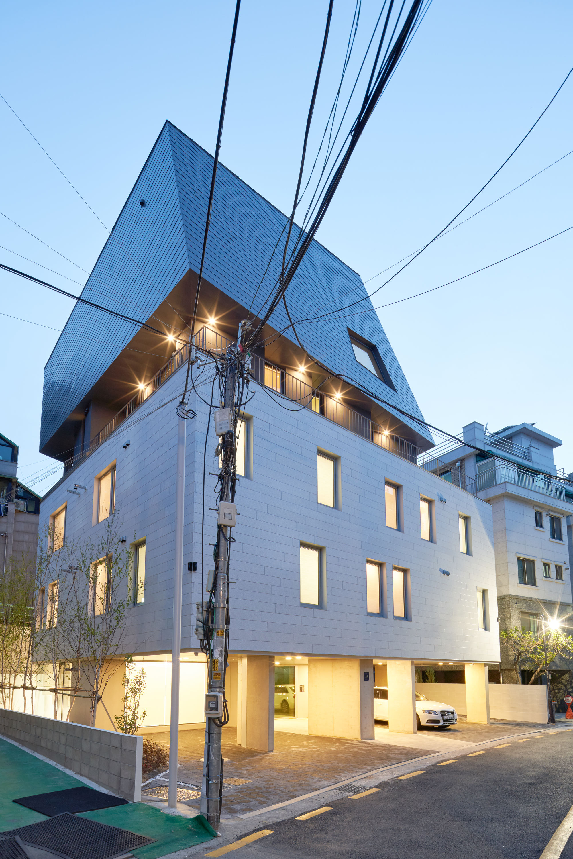 Gallery of Quad House / KIMNAM Architects 3