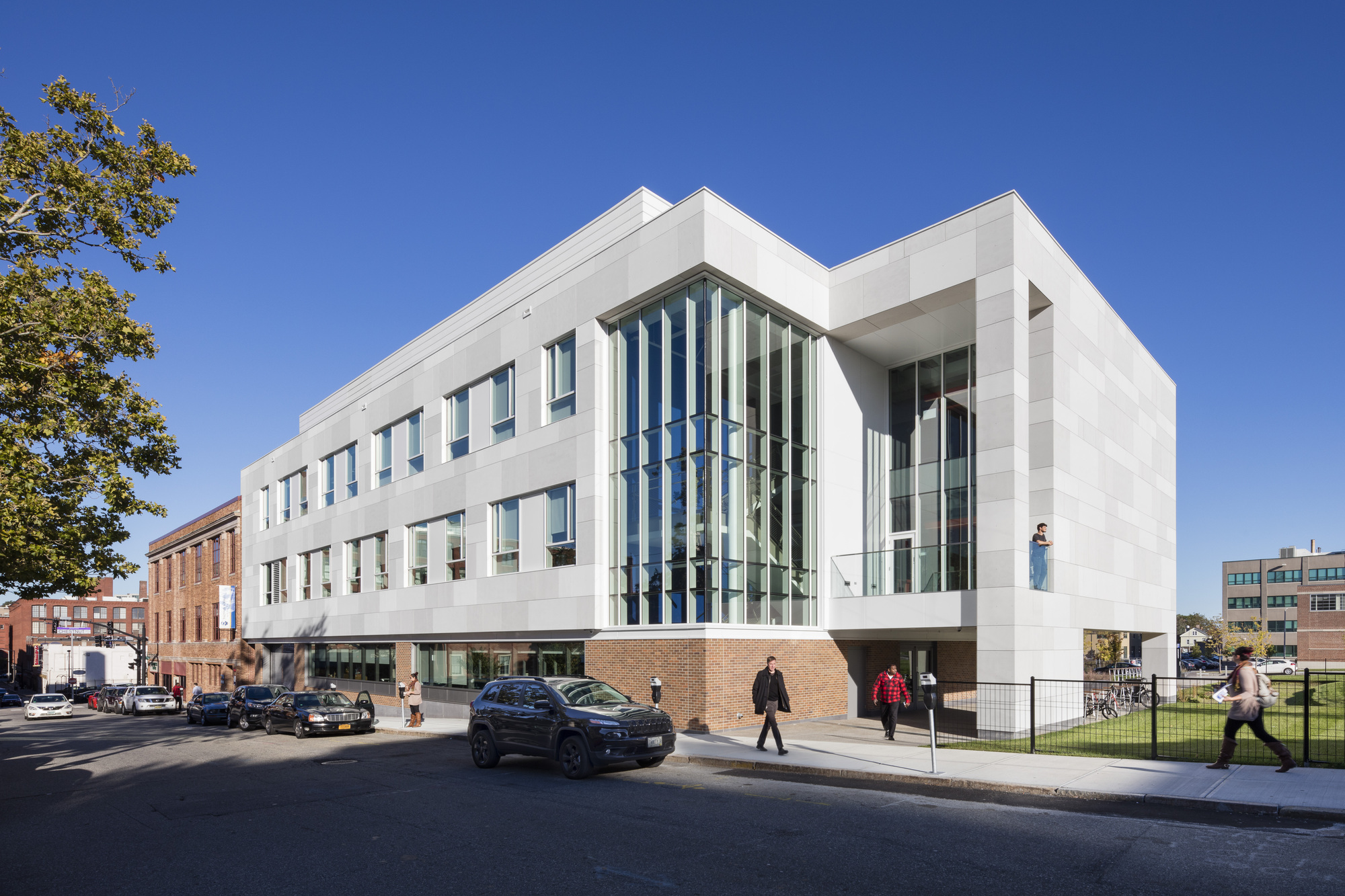 Gallery of John J. Bowen Center for Science and Innovation at Johnson