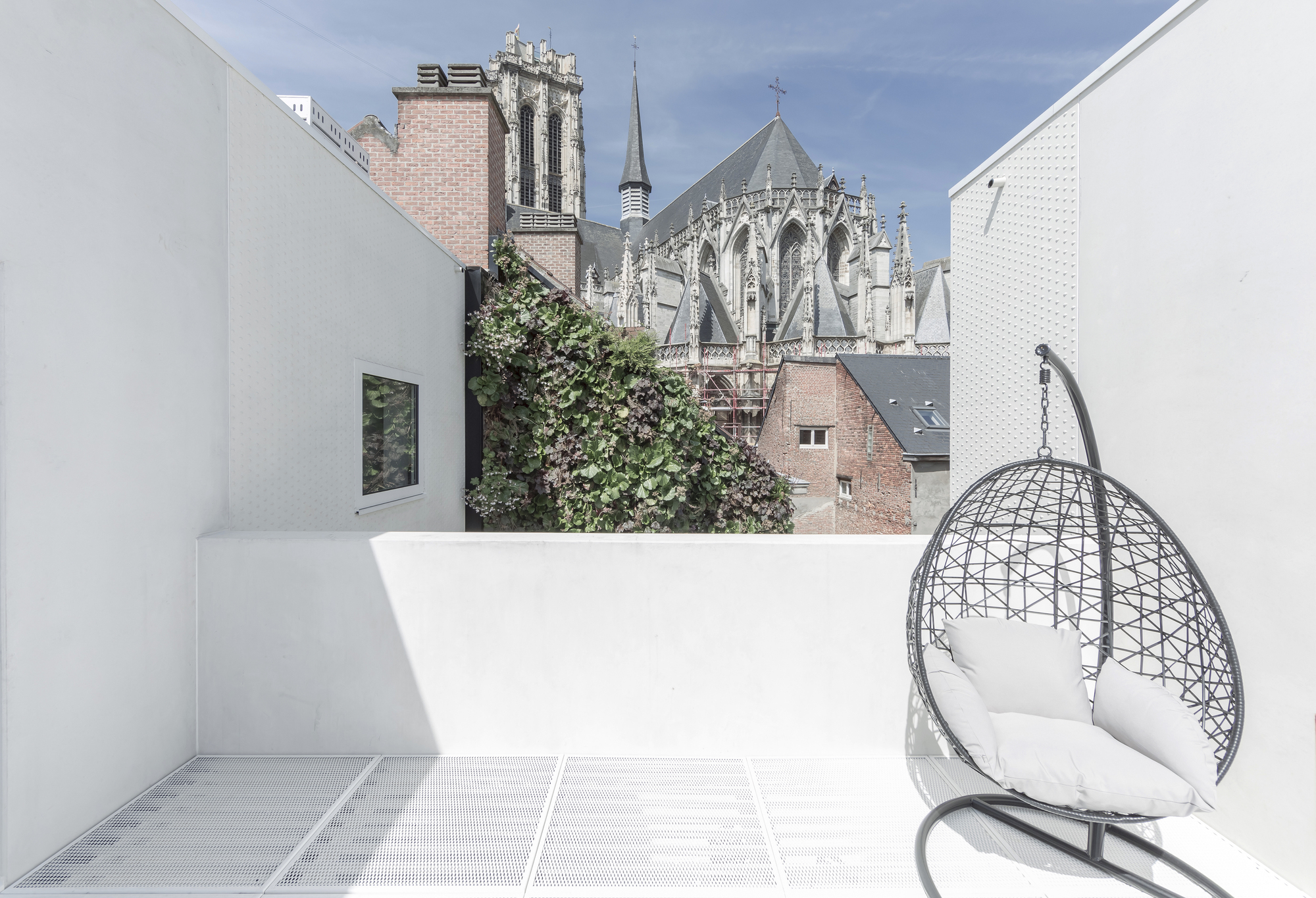 Galeria de Casa de Lorraine / dmvA 13