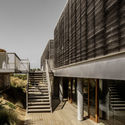 St. Andrews Beach Villa / Woods Bagot - Image 3 of 28