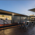 360 Poa Gastrobar  / Viero Arquitetura + Silvia Benedetti Arquitetos Associados - Cadeira, Terraço