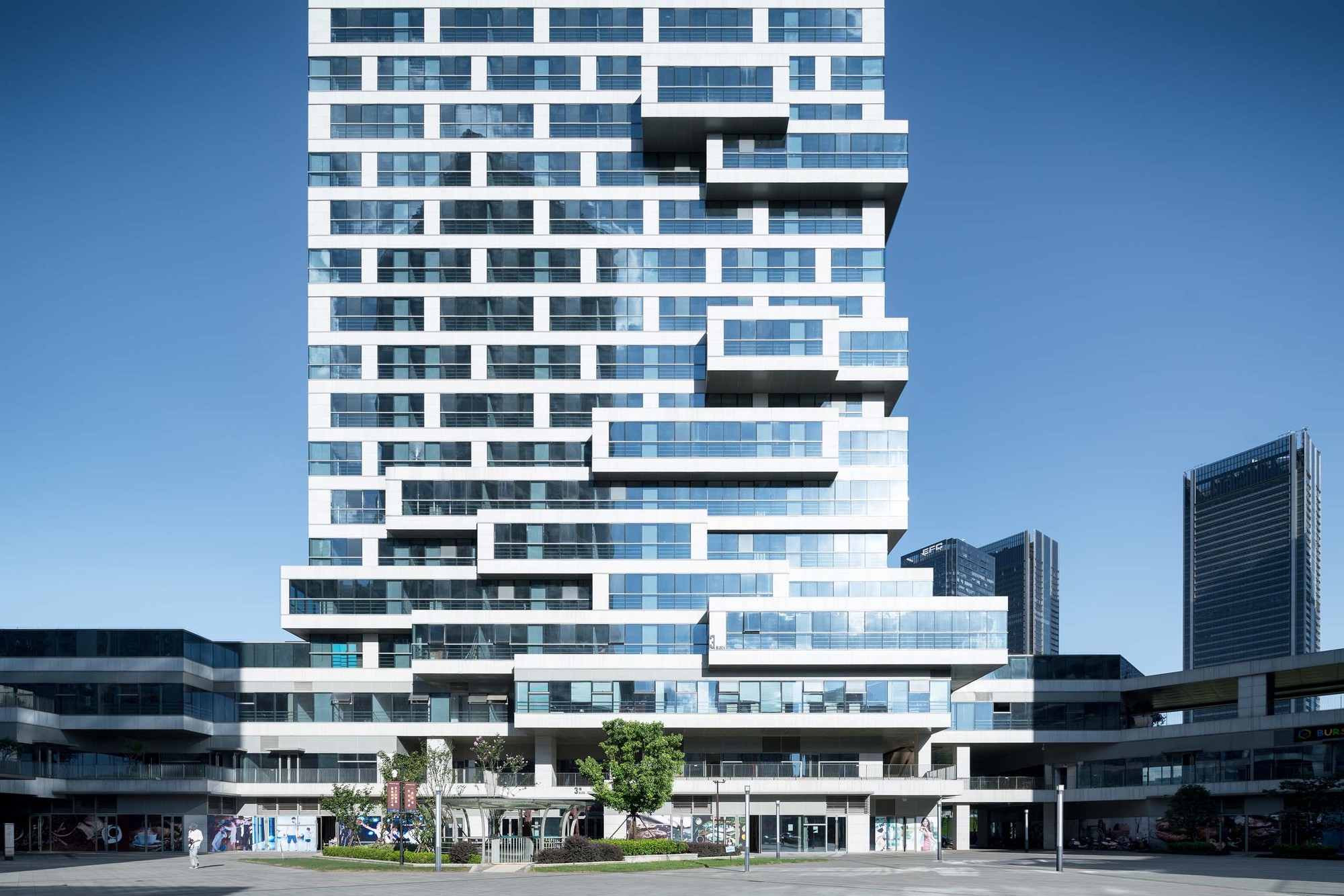 画廊 余杭未来科技城万通中心 / CLOU Architects - 4