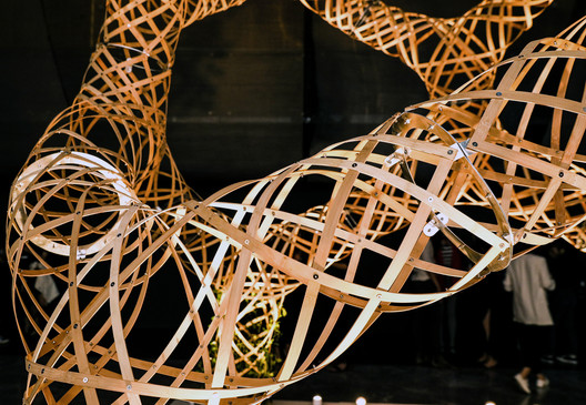 “编织丛林”设计中国北京2019开幕式装置 / 非静止建筑设计