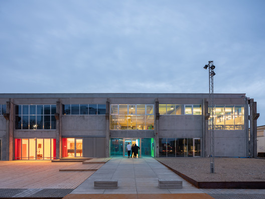 (De)industrial Architecture: 8 Projects That Redefine the Space of the Machine - Image 9 of 9