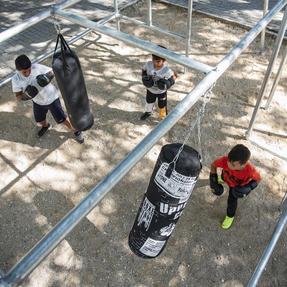 Galería de Boxing Boxes arquitectura y deporte como proceso