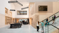 Multifunctional Center Doelum  / NOAHH + Studio Nuy Van Noort