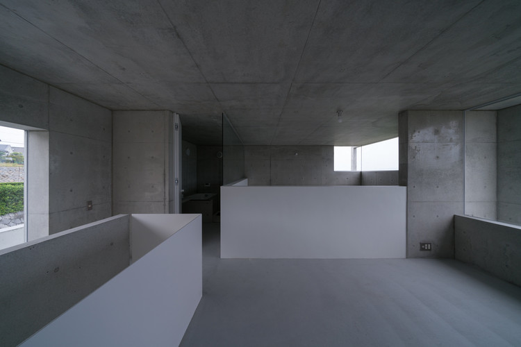 House in Ajina / Kazunori Fujimoto Architect & Associates - Windows