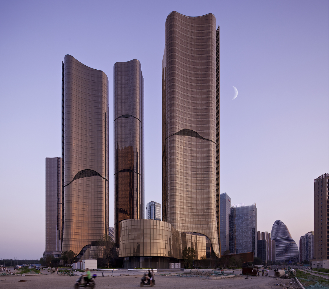 Da Wang Jing Mixed-use Development / Andrew Bromberg at Aedas