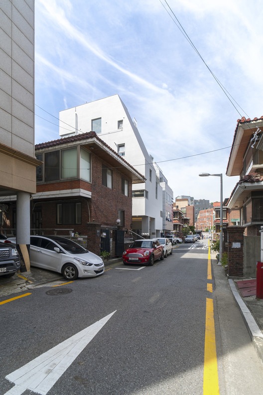 Stay_Soar Housing / studio_suspicion - Image 15 of 55