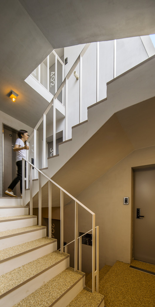 Stay_Soar Housing / studio_suspicion - Image 17 of 55