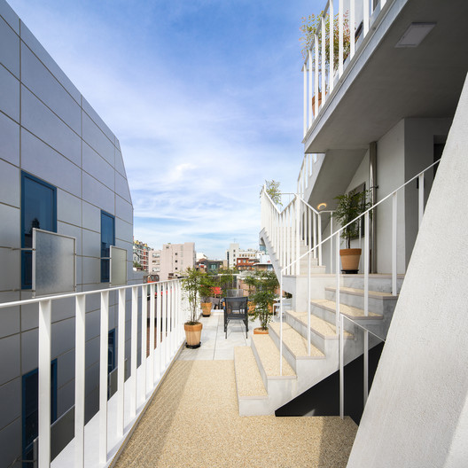 Stay_Soar Housing / studio_suspicion - Image 42 of 55