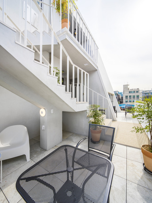 Stay_Soar Housing / studio_suspicion - Image 33 of 55