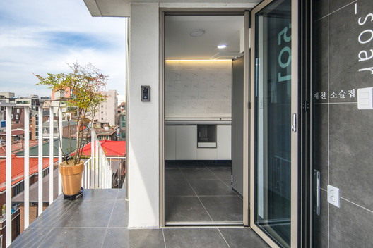 Stay_Soar Housing / studio_suspicion - Image 23 of 55